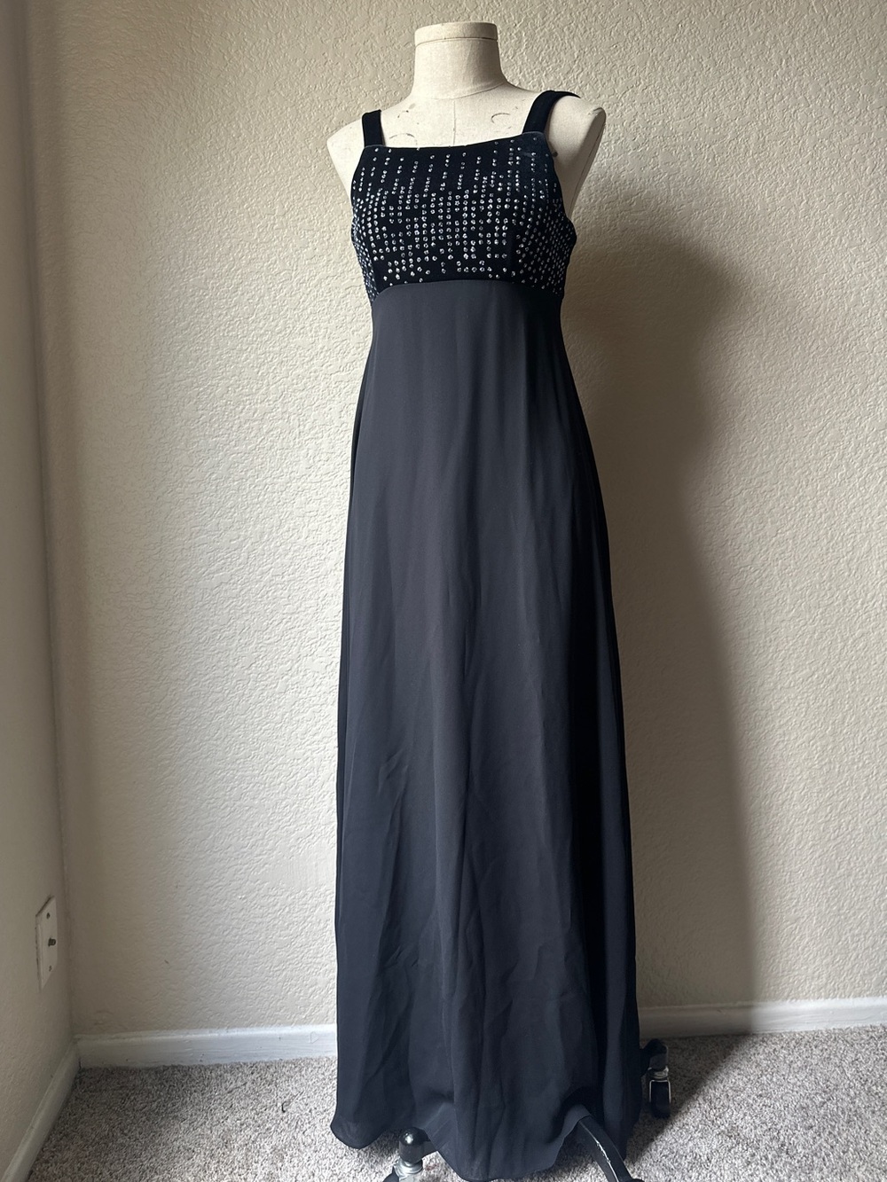 Night away Collections Black Empire Waist Evening Dress